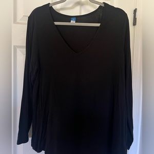 Black Luxe Old Navy Long Sleeve